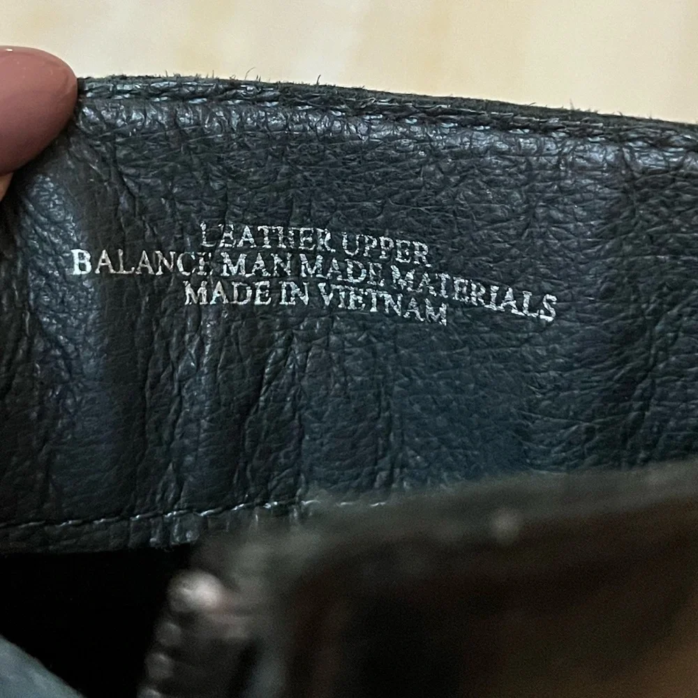 Børn genuine leather heeled moto ankle boots, women’s size 8.5 - Picture 10 of 15